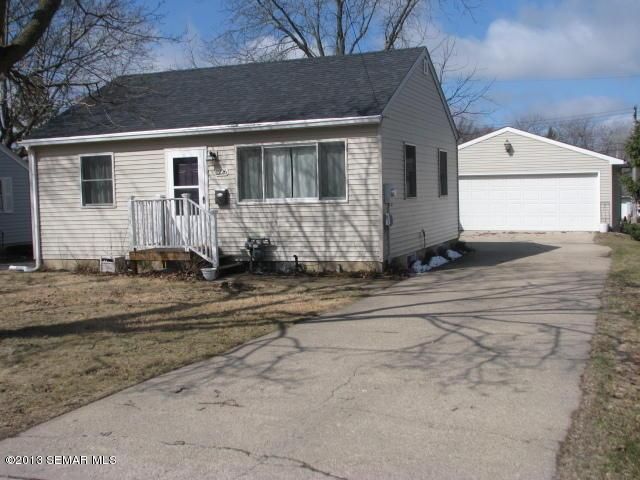 1226 Bigelow Ave, Owatonna, MN 55060