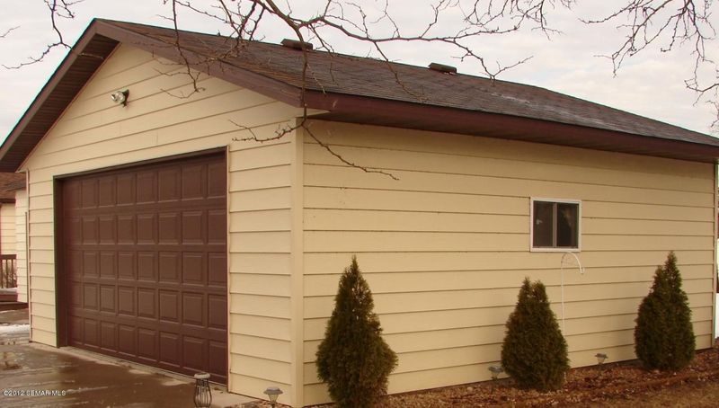 335 Sheppard St N, Kellogg, MN 55945