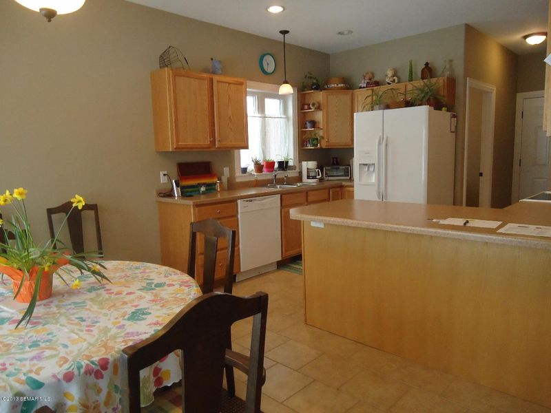 5 Abbey Ln NW, Kasson, MN 55944