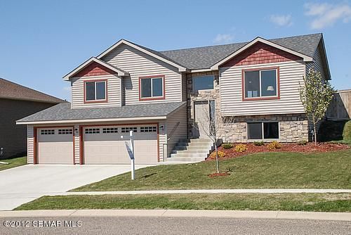 5335 Ridgeway Rd NW, Rochester, MN 55901