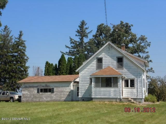 11285 585th St, Claremont, MN 55924