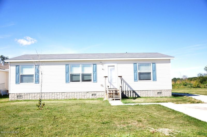 46 4th Ave SE, Kasson, MN 55944