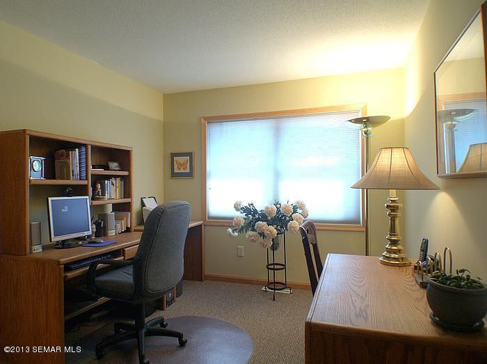 47192 Queens Cove Cir, Dresbach Twp, MN 55947