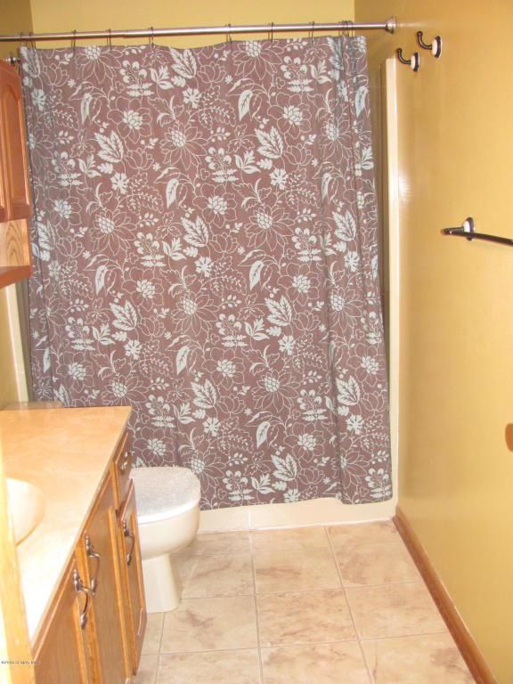 811 34th Avenue Ct NW, Rochester, MN 55901