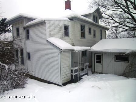 516 Pleasant St NE, Preston, MN 55965