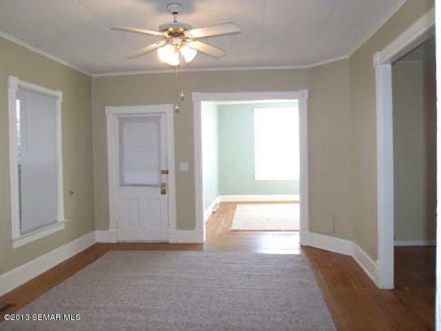 572 W 4th St, Winona, MN 55987