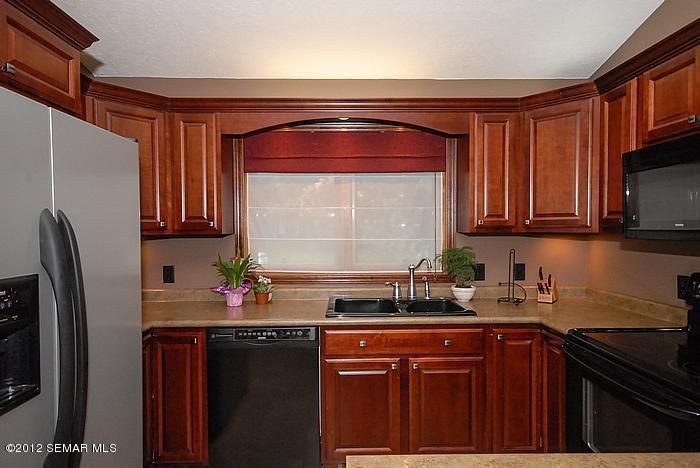1203 Northway Ln NE, Rochester, MN 55906