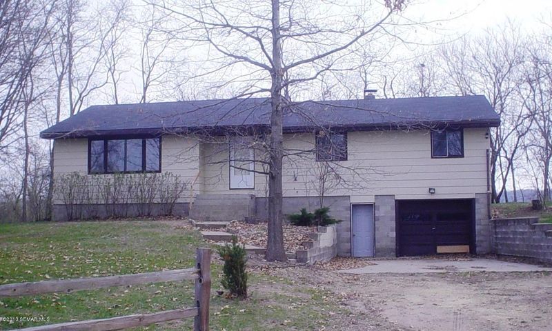1500 1st St, Pepin, WI 54759