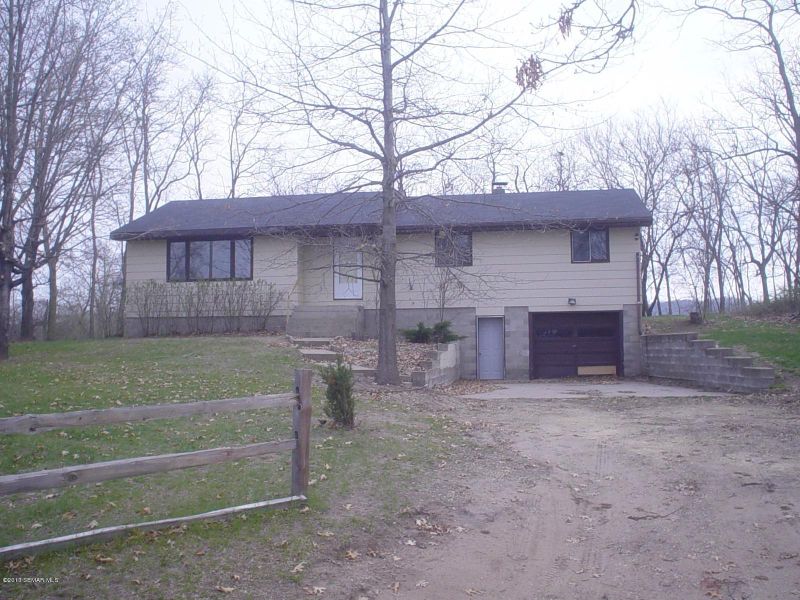 1500 1st St, Pepin, WI 54759