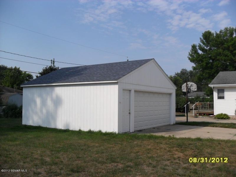 1507 3rd Ave SW, Austin, MN 55912