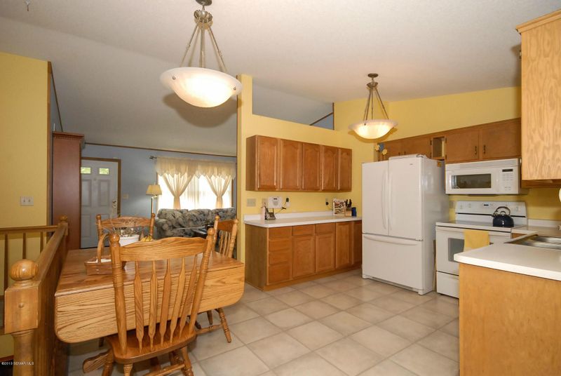 4931 23rd Ave NW, Rochester, MN 55901