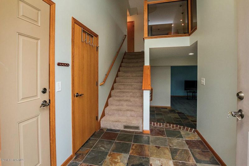 4609 Birdie Ln NW, Rochester, MN 55901