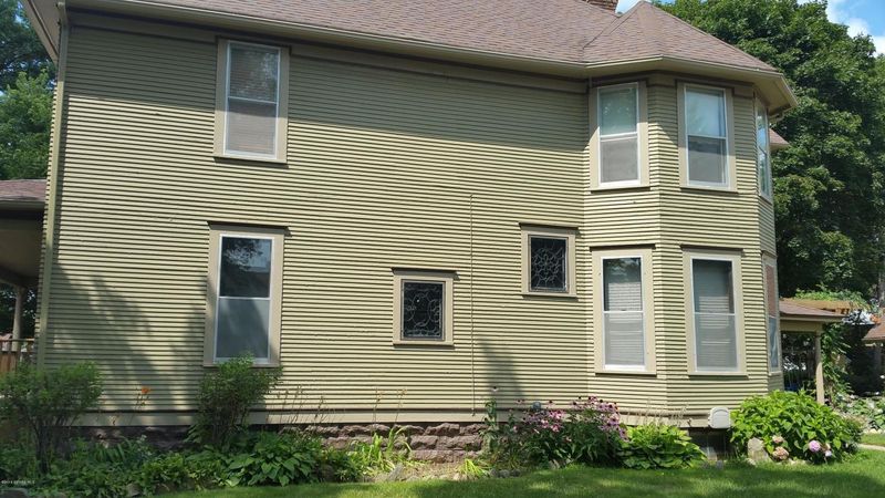 800 4th Ave NW, Austin, MN 55912
