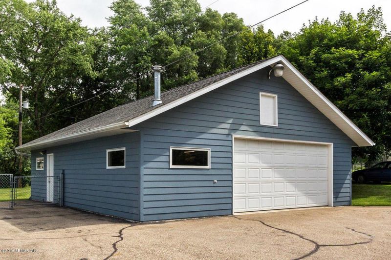 914 50th Ave SE, Rochester, MN 55904