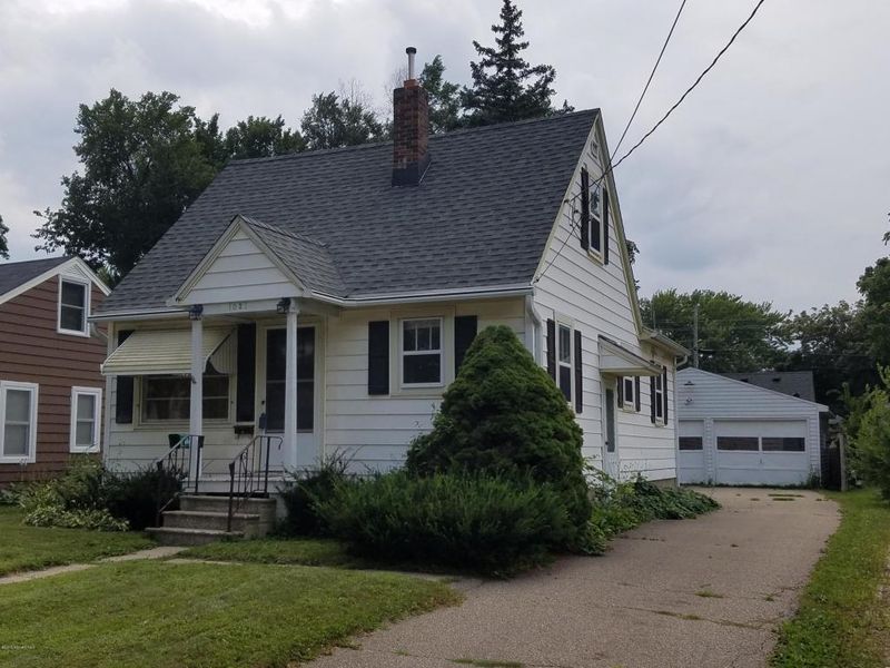 1021 4th Ave SE, Rochester, MN 55904