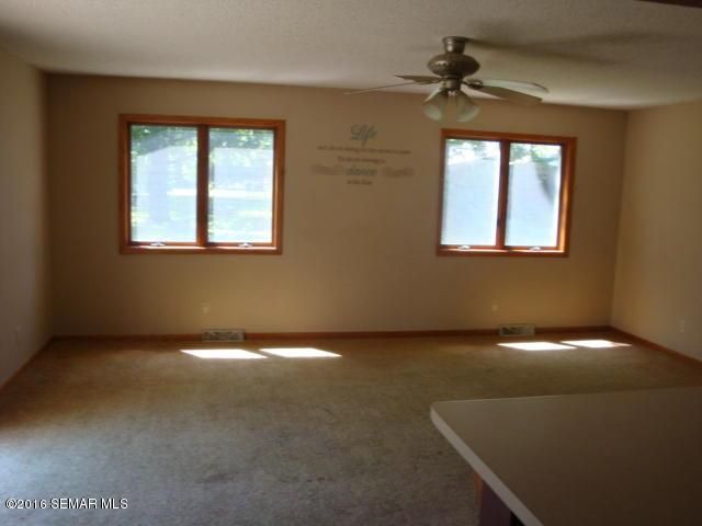 201 4th Ave NW, Dodge Center, MN 55927