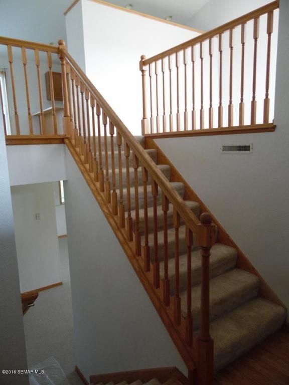 1309 5th St NE, Waseca, MN 56093