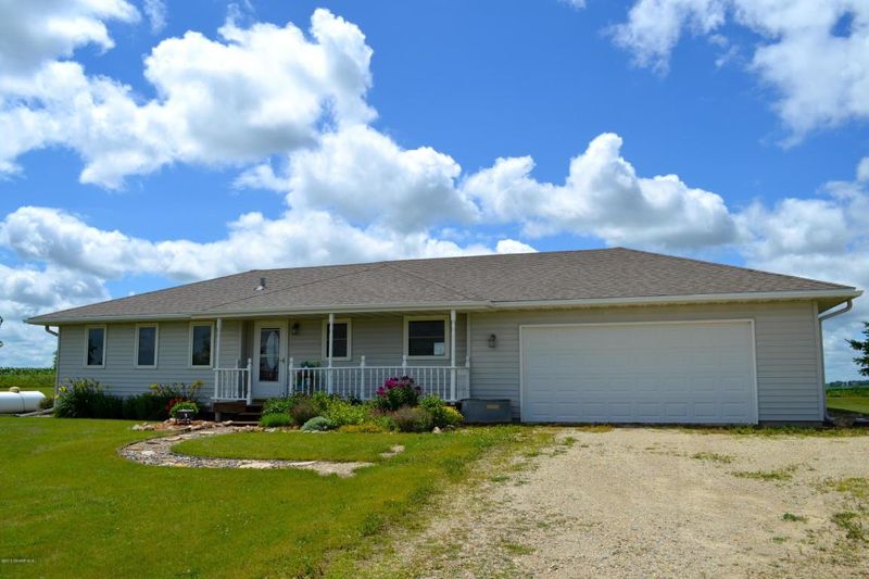 49215 230th Ave, Pine Island, MN 55963