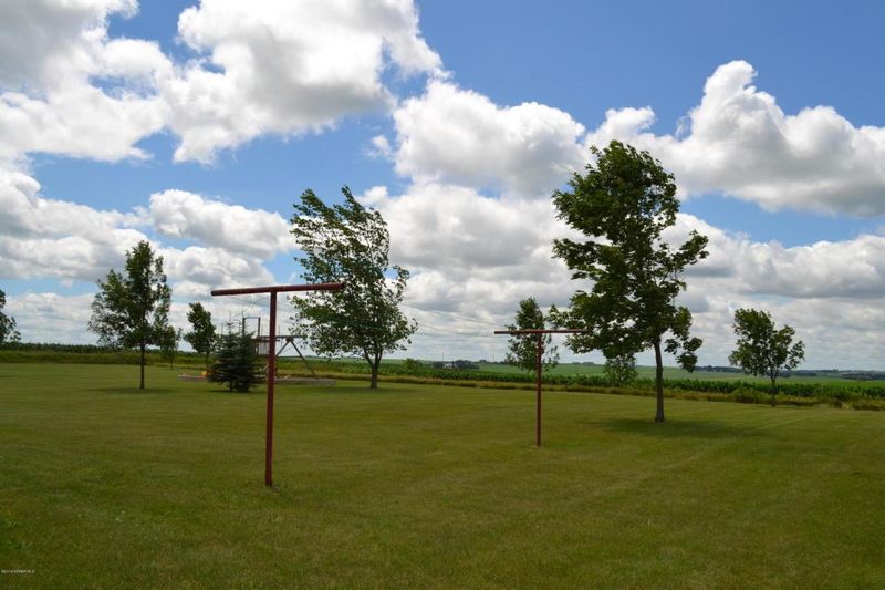 49215 230th Ave, Pine Island, MN 55963