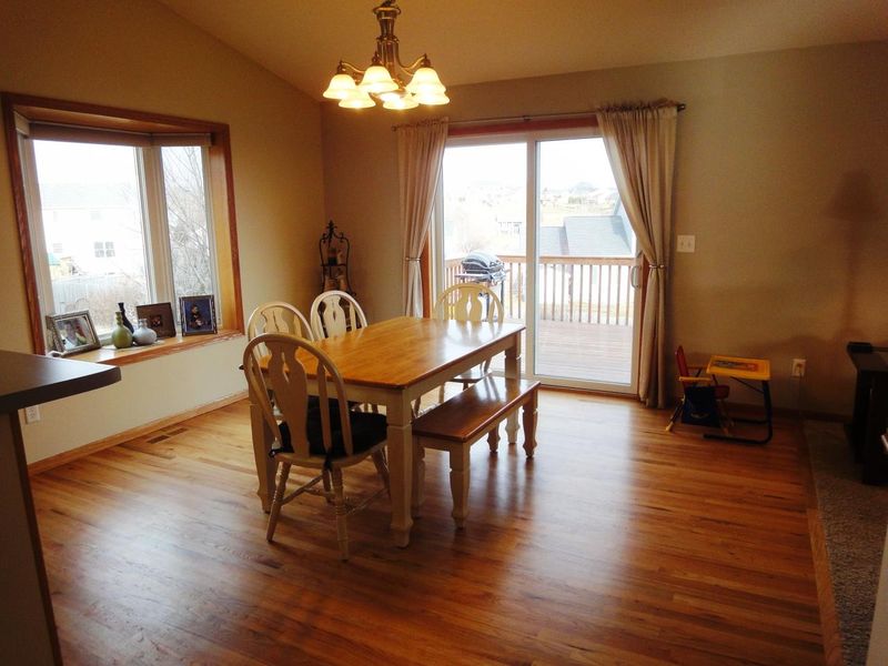4525 Manor Brook Dr NW, Rochester, MN 55901