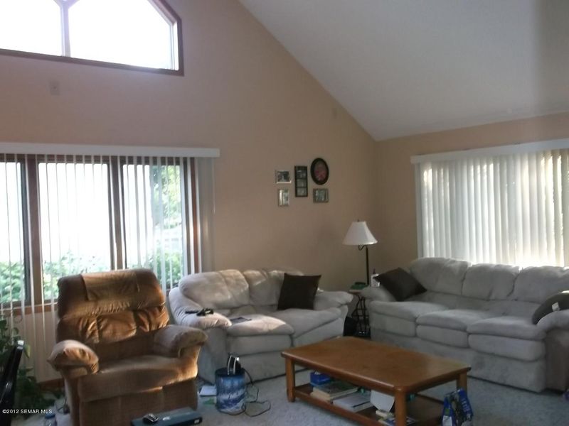 213 6th St N, Kiester, MN 56051