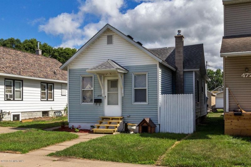 470 E 11th St E, Winona, MN 55987