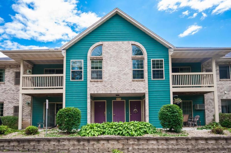 1872 Deerhaven Ln NE #6, Rochester, MN 55906