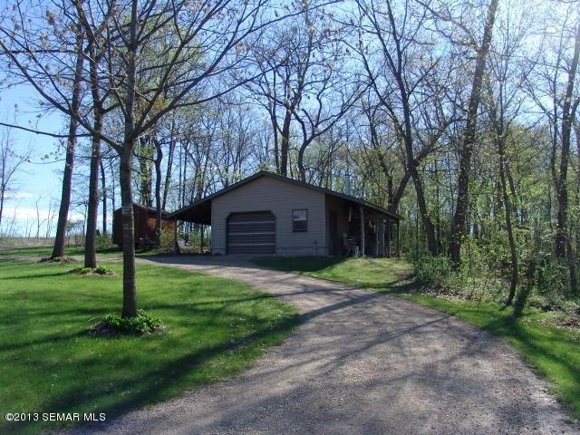 28121 Oian Rd, Peterson, MN 55962