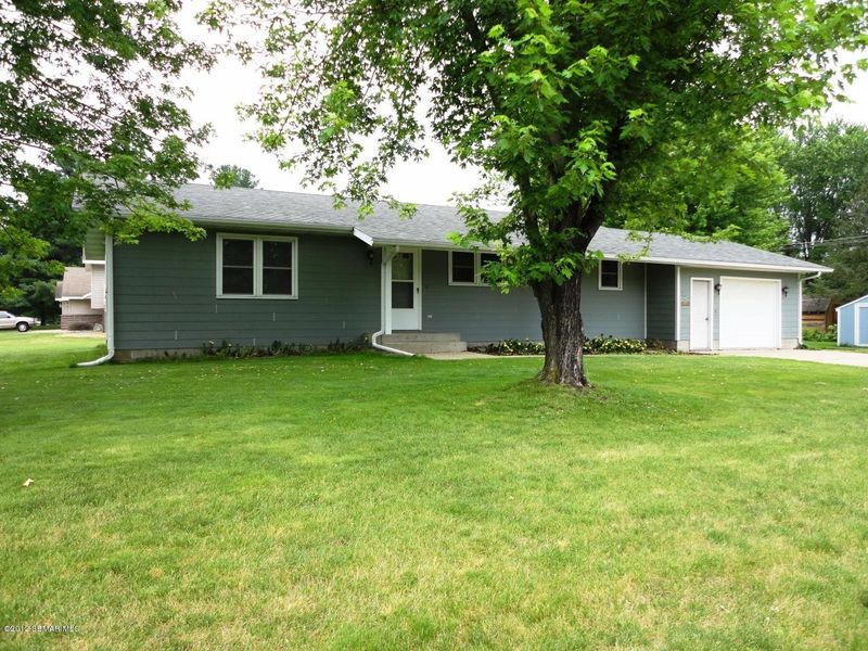 505 11th St E, Wabasha, MN 55981