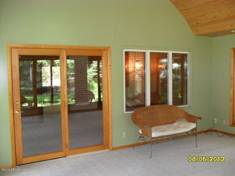 402 22nd St NW, Austin, MN 55912