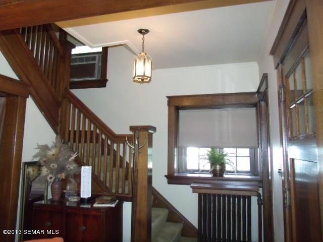503 W 6th St, Winona, MN 55987