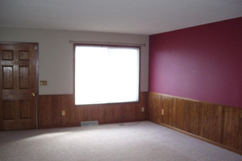 811 Kingston St N, Caledonia, MN 55921