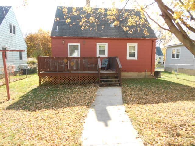 1002 10th Ave SW, Austin, MN 55912