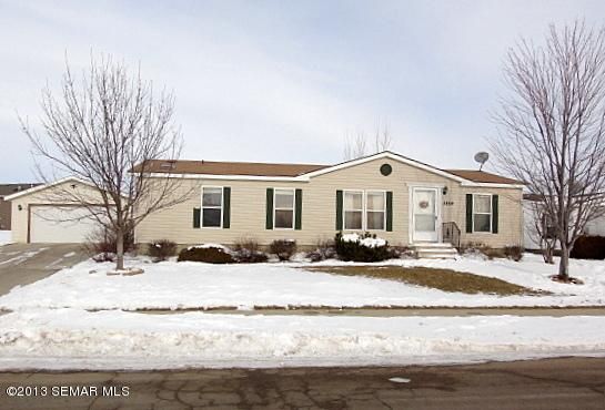 3859 Winesap Dr NW, Rochester, MN 55901