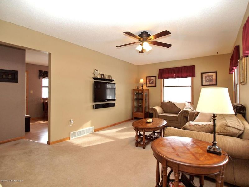 1526 9th Ave SE, Rochester, MN 55904