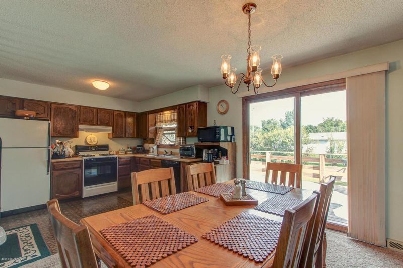 4449 Maple St SE, Rochester, MN 55904