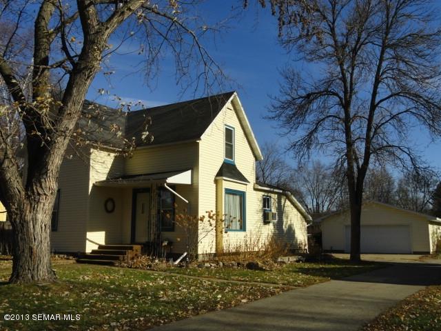 811 Kent St, Sparta, WI 54656