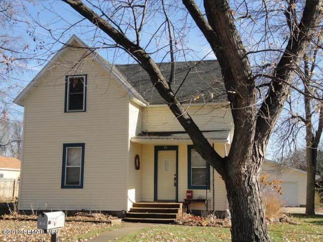 811 Kent St, Sparta, WI 54656