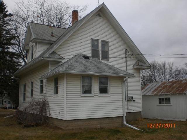 518 1st St, Fountain, MN 55935