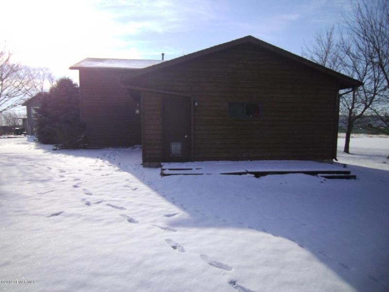 602 5th St SE, Dodge Center, MN 55927