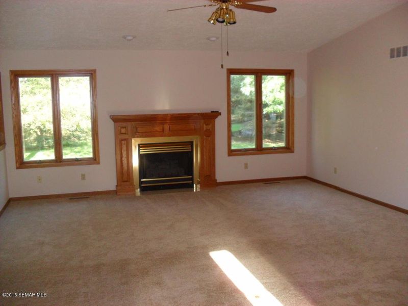 2304 14th St SW, Austin, MN 55912