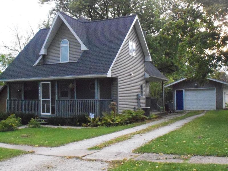 408 Center Ave, Spring Valley, MN 55975