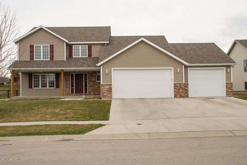 3572 Hart Ln SW, Rochester, MN 55902