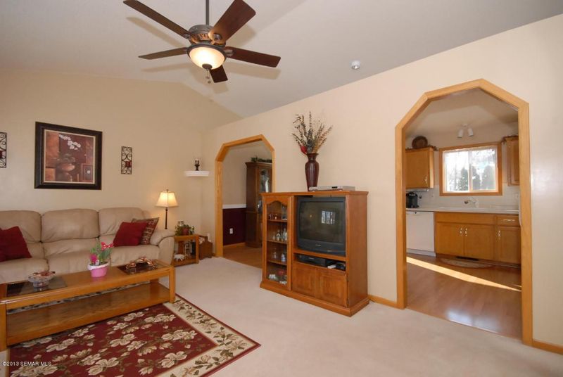 900 8th St NW #T, Kasson, MN 55944