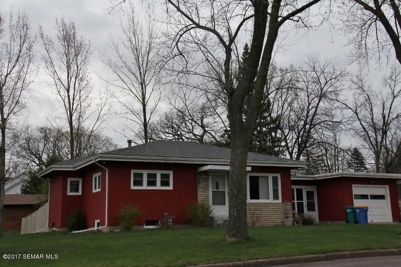 406 Phelps St, Owatonna, MN 55060