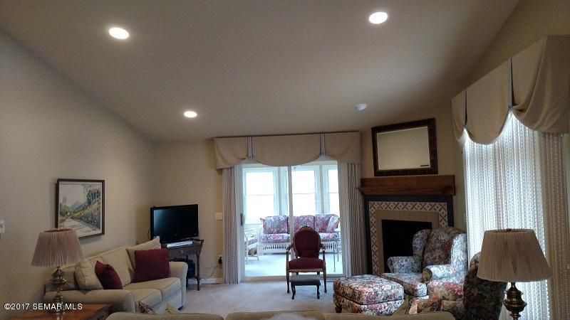140 Janet Marie Ln, Winona, MN 55987