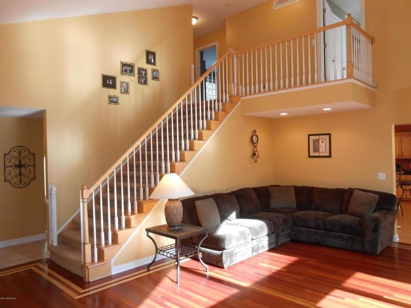 7857 Cedar Crest Ln NW, Rochester, MN 55901