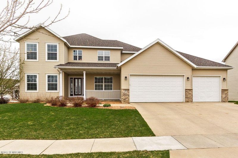 1990 Century Valley Ln NE, Rochester, MN 55906