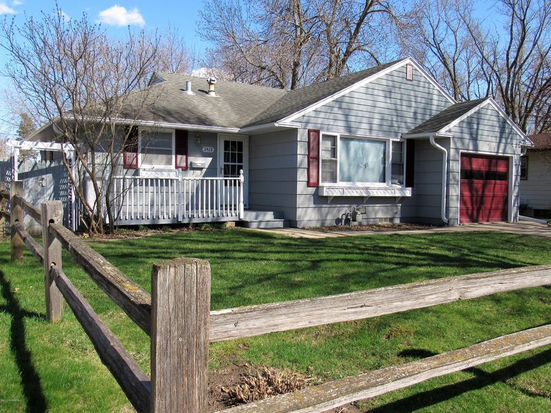 2428 18th Ave NW, Rochester, MN 55901