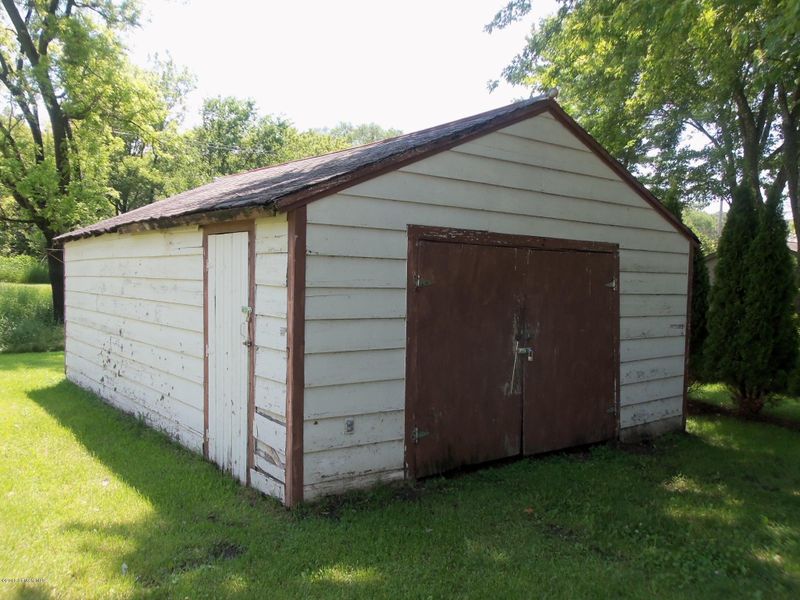 403 Ashburn St E, Lanesboro, MN 55949